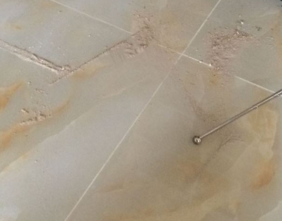 海曙瓷砖空鼓维修公司分享粘合剂选择不当在瓷砖铺贴过程中可能导致以下问题